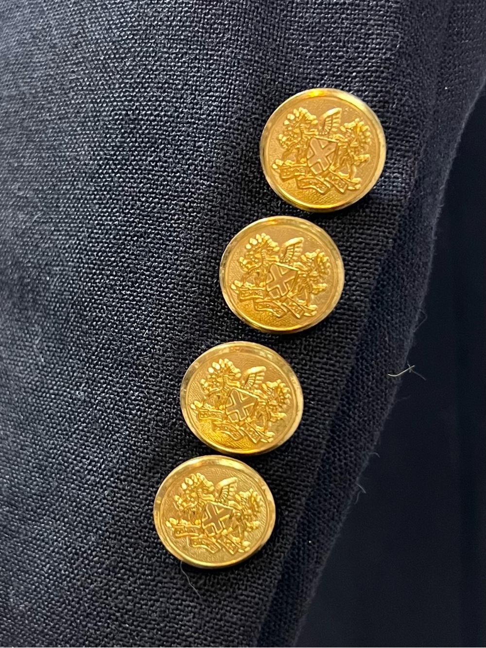 Evan Picone Vintage Men's 44S Navy Gold Button Double Breasted Blazer Jacket - Picture 3 of 8